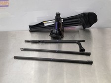 05 2005 Chevy Silverado 1500 Ls 5.3l Complete Jack And Tool Kit