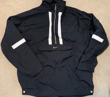 Vintage 90s Nike men s windbreak style jacket Size L