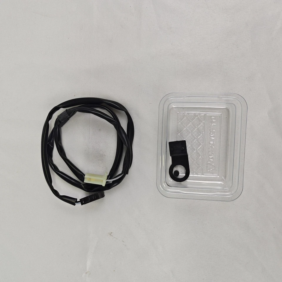 Новый подлинный передний тормозной насос микропереключателя Ducati от оригинального производителя No53910391A - Изображение 3 из 3