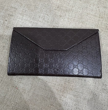GUCCI Signature Logo Monogrammed Foldable Sunglasses Case Brown
