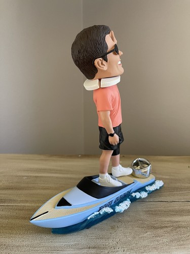 TOM BRADY Tampa Bay Buccaneers NFL Super Bowl “Boat Celebration” Bobblehead NIB! - Picture 3 of 12