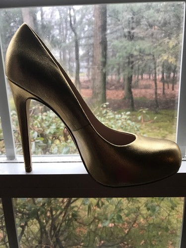 alejandro ingelmo pumps