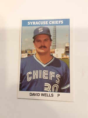 メジャーリーグ　カード　David Wells Amazon.com: 1999 Topps #10 David Wells NM-MT New York Yankees
