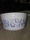 Vintage Pyrex White/Blue Colonial Mist 474-B 1.5L Casserole Dish