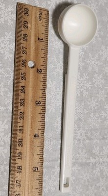 Vintage Tupperware 2 TSP Coffee Scoop Almond Color #1507