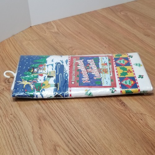 Royal Crest Home Products Flannel Back Tablecloth 52 X 70 Christmas Holiday New - Picture 7 of 17