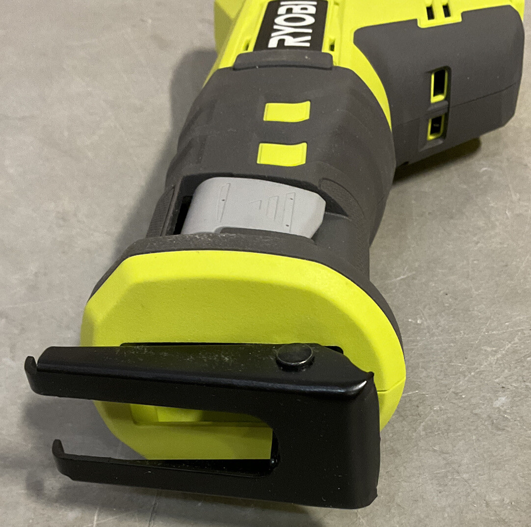 USED RYOBI 18-Volt ONE+ Cordless Reciprocating Saw (Tool-Only) PCL515