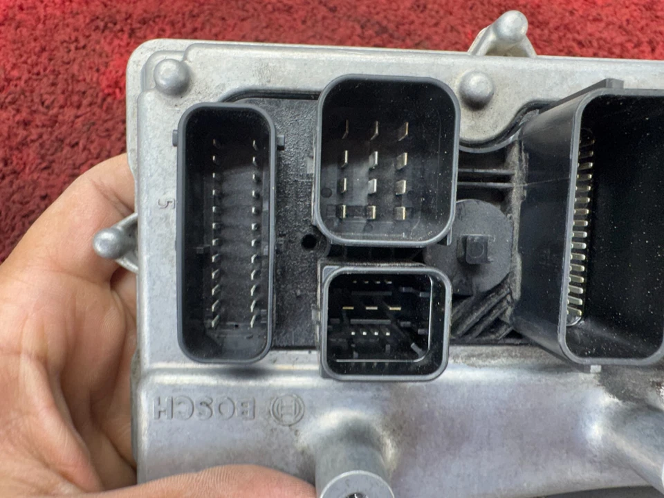 BMW F30 F32 F23 F15 F06 F07 F10 N55 DME ECU MOTOR UNIDAD MÓDULO OEM 99K Foto 2 de 4