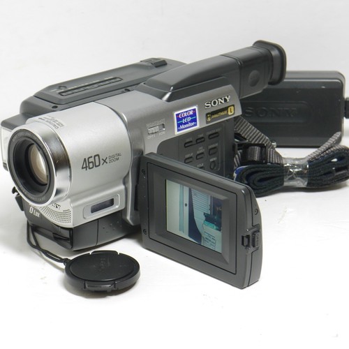 Sony Handycam CCDTRV58 Hi8 Video8 Camcorder Video Transfer WORKS w Power Supply eBay