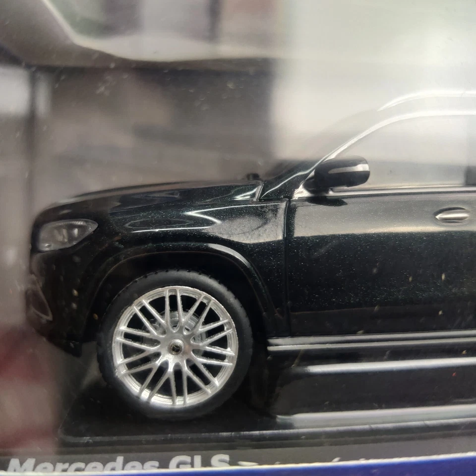 SOLIDO BLISTER MERCEDES-BENZ GLS AMG VERDE 2020 1:43 N.B S4303904 AVC - Immagine 3 di 4