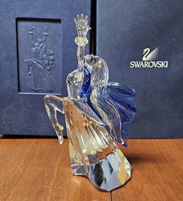 ISADORA Swarovski MAGIC OF DANCE 2002 SCS Members Annual Crystal 