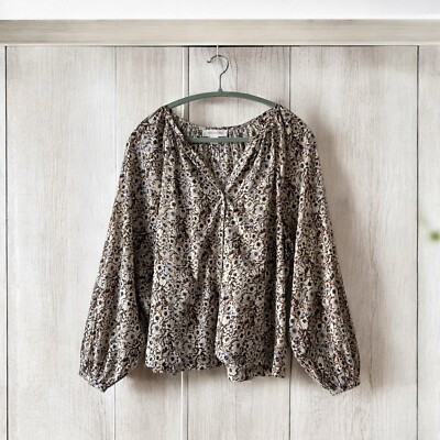 Treasure & Bond Floral Split Neck Top in Beige Purple Sketch Ditsy Wmn s Sz S