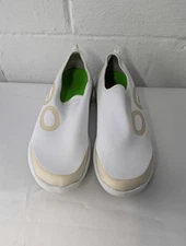 Oofos OOmg eeZee Low Mens sz 11.5 Slip-On Shoes Knit White Recovery Comfort
