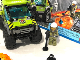LEGO City: Volcano Exploration Truck 60121 with Minifigures & Instructions