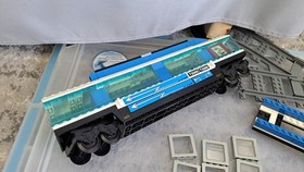 Lego Lot Train Magnets Bases Wheels Couplings Bulk Set #4558 Metroliner Parts