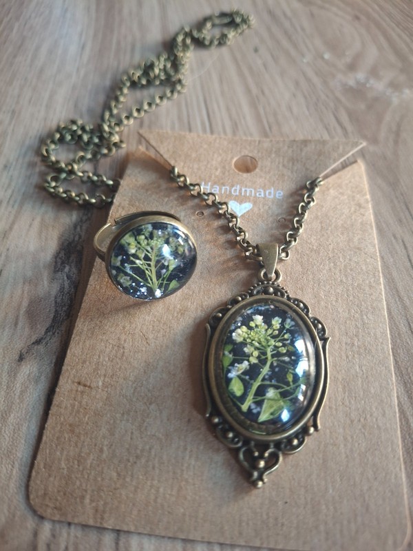bronze vintage greenery pendant 