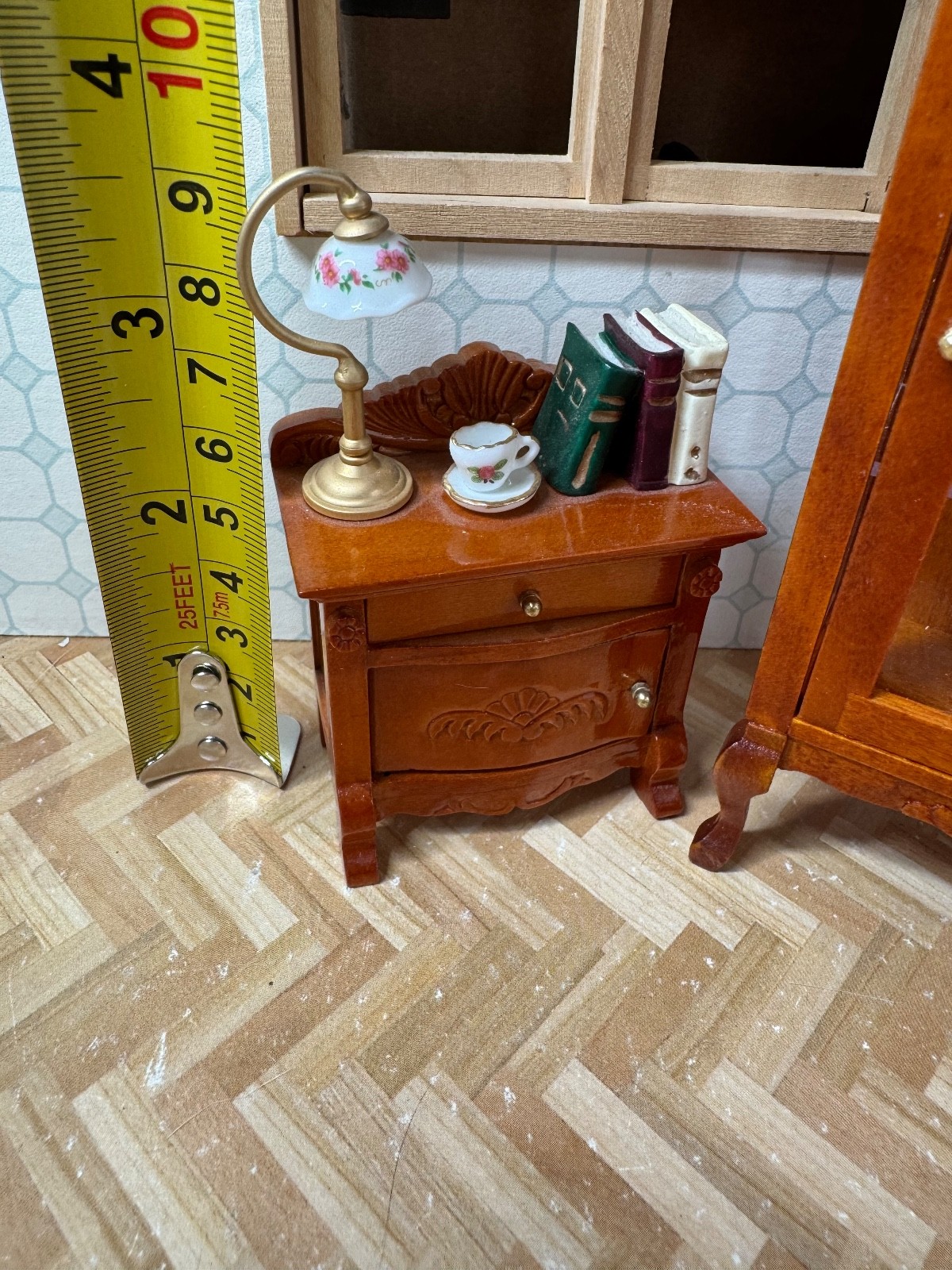 Germany Dollhouse Miniatures Reutter Porcelain Cabinet & Side Table