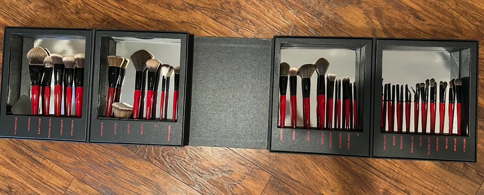 NUEVO Juego de brochas de maquillaje Smashbox colección de brochas listas para cámara valor de 30 piezas $848 Foto 4 de 4