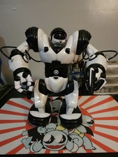 WowWee Robosapien Interactive Robot Toy 2004   No Remote