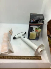 Vacuvin Easy Slicer - Pineapple Slicer & Removes Cores - Boxed