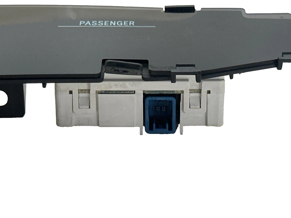 Pantalla de visualización de información indicador de tablero Toyota Prius 2006-2009 OEM 5541047050 Foto 4 de 4