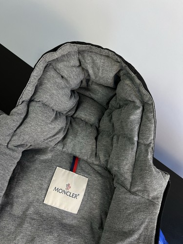 Moncler Kids Puffer Jackets 2 Piece Roubaix/Jules Blue Sz Anni 9/92 Mesi 9/12 - Picture 12 of 24