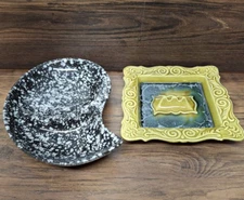 Vtg. Mixed 2 pc. Retro MARCIA of California Green/Blue and Black/White Ashtrays