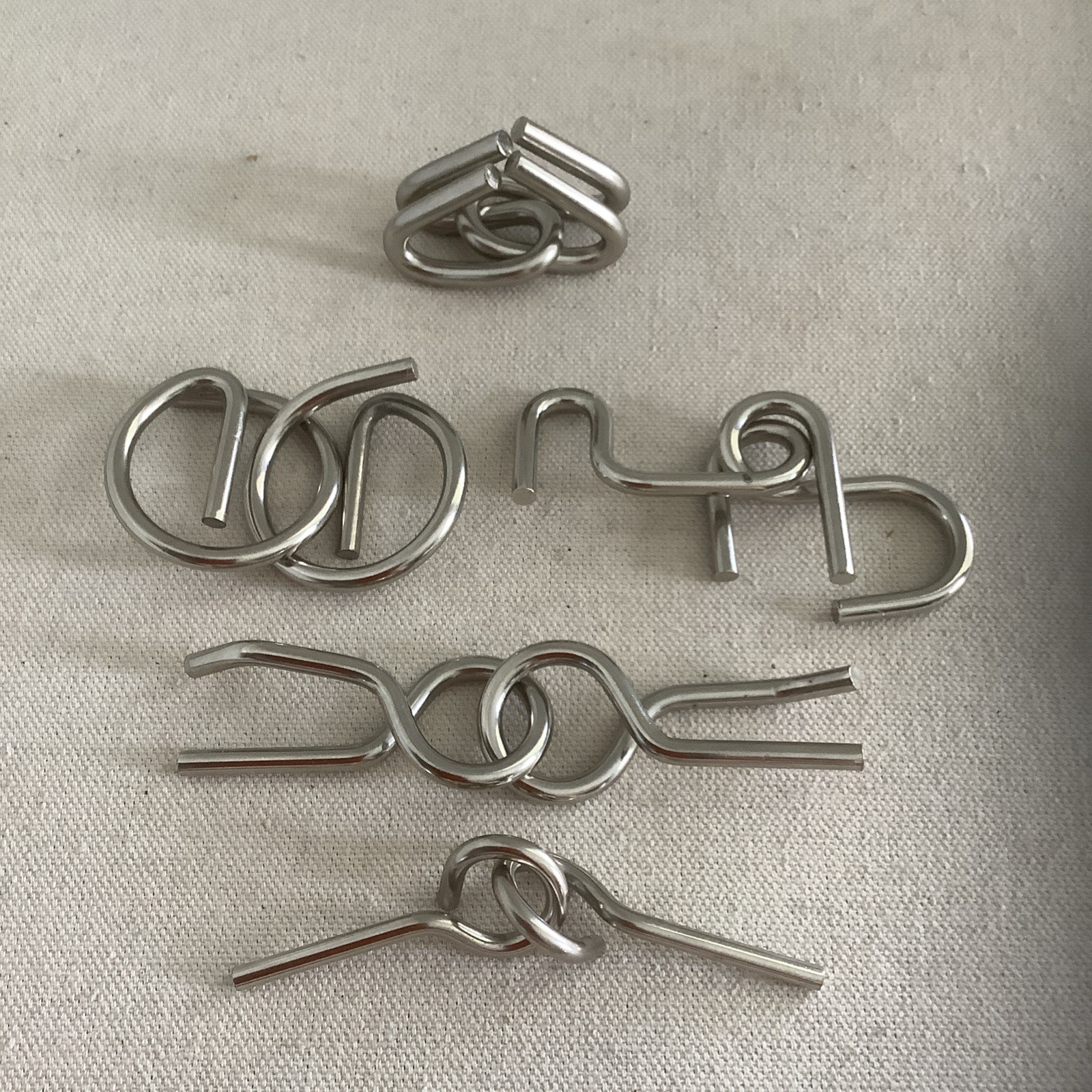 Set Of 5 Stainless Steel Metal Tangled Puzzles Brain Teasers Twisted Wires