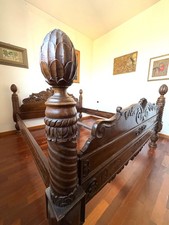 letto antico del secolo XVII del seicento 600 in ottime condizioni davvero bello