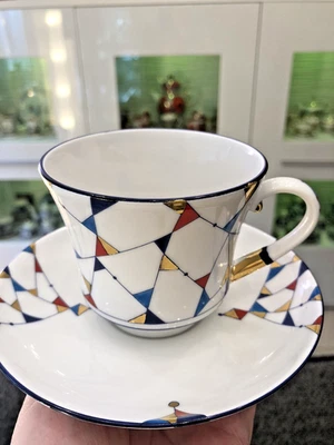 Lomonosov Porzellan Tee-Kaffee-Tasse mit Untertasse „Kaleidoskop „ Form Bankett  - Bild 1 von 4