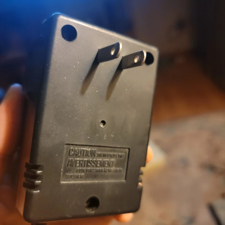 Fuente de alimentación original Sega Genesis adaptador de CA modelo 1602-3 cargador OEM probado Foto 3 de 3
