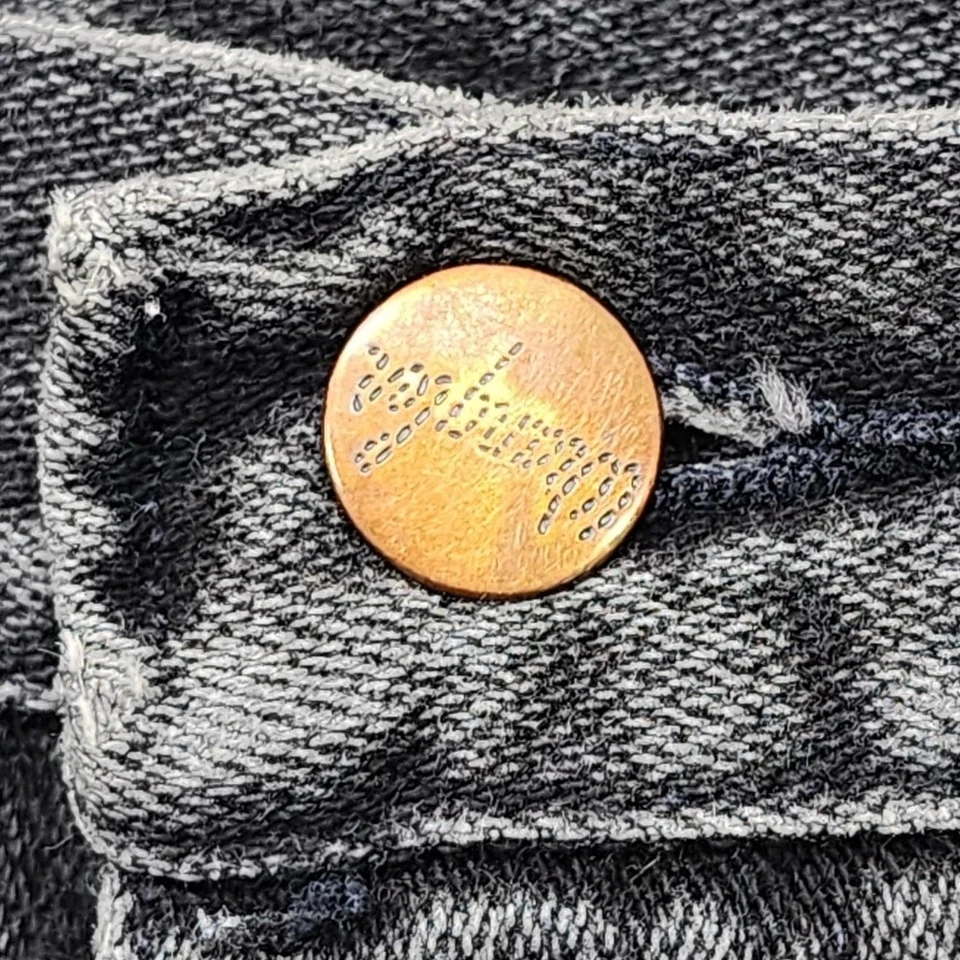 Jeans Wrangler Vintage Masculino 28*X34* Preto 13MWZ Corte Cowboy Jeans Pesado - Imagem 2 de 4