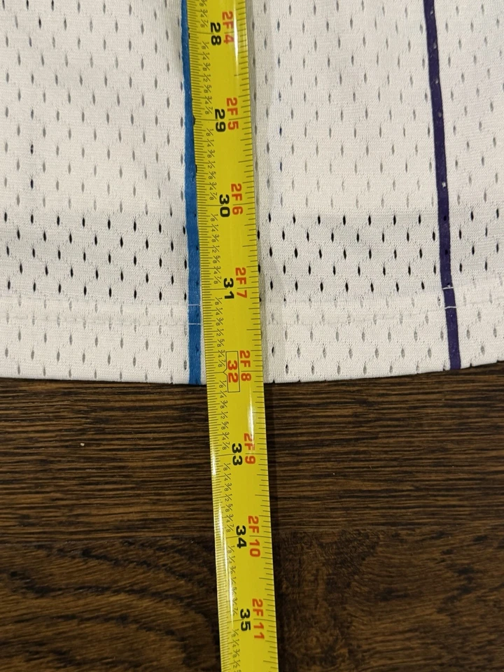 Chris Paul New Orleans Hornets Vintage Adidas NBA Jersey Size Medium M NBA - Image 3 of 4