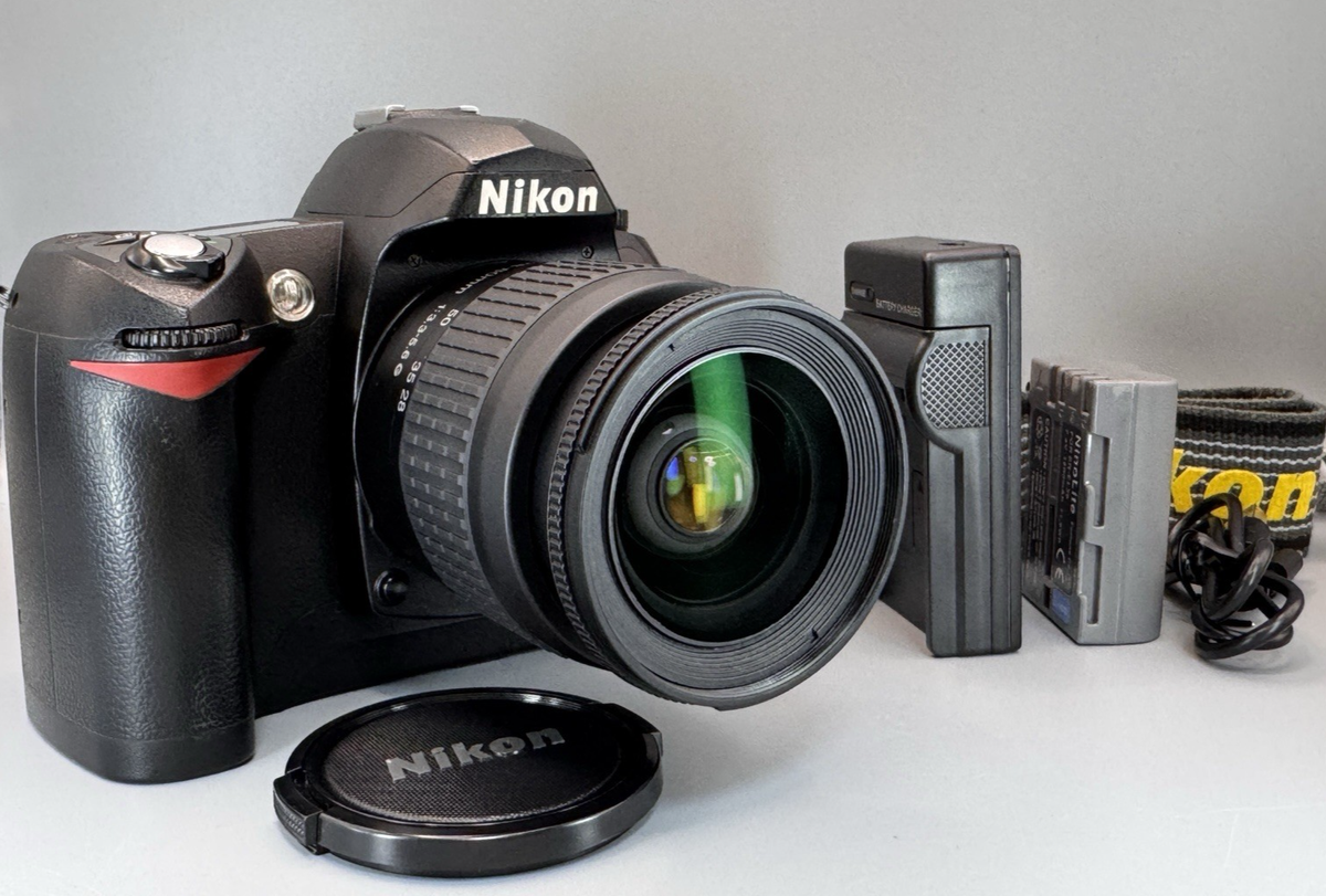 極美品 Nikon D70 AF 28-80mm 1:3.3-5.6 #N093 Nikon d70 digital camera with Nikon AF Nikkor 28-80mm 1:3.3