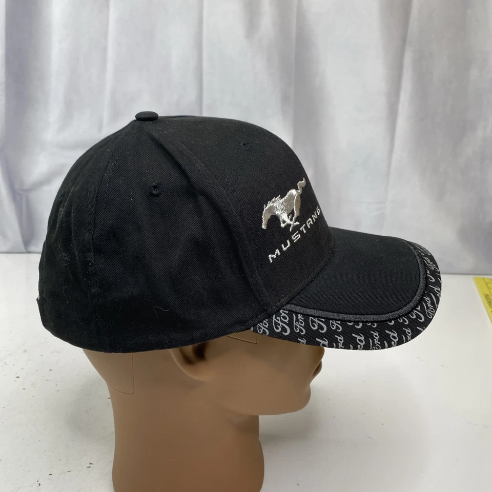 NUEVO Ford Mustang Pony Negro Bordado Logo Gorra Oficial Ajustable Adulto Foto 2 de 4
