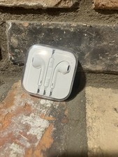 Genuine Apple iPhone OEM Original Wired Earphones Earpods Earbuds w/ Case NEW