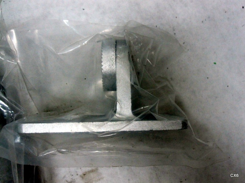 MISSING CORD Pair of Millennium Marine SpyderLok Rod Transport Rack R-300-00