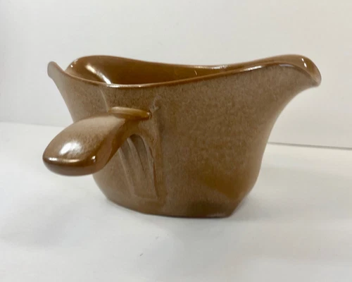 Frankoma Double-Pour Sauce Gravy Boat Handled Plainsman Brown Satin 8" x 4"