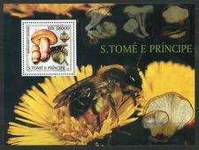 SAO TOME_151 2003 bees mushrooms FAUNA SHEET MNH