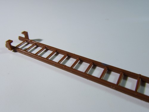 335Z Toy Spare Plastic Part 1 Scale Brown for Truck L 8.1 cm - Picture 3 of 5