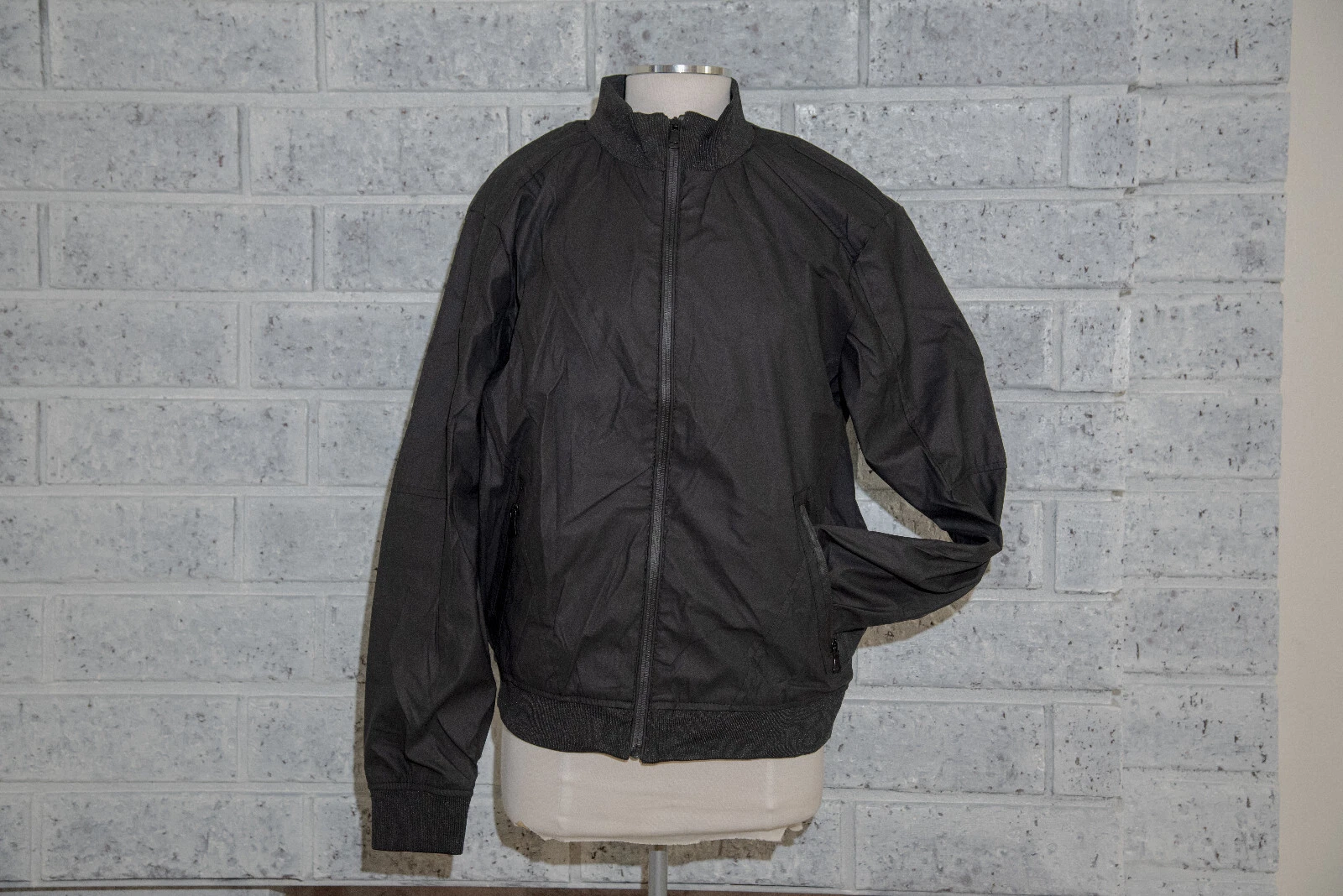 jacket unisex
Opens in a new window or tab