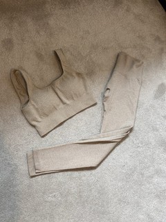 SHEIN SIZE SMALL 6 8 BEIGE GYM YOGA WORKOUT SET LEGGINGS & TOP