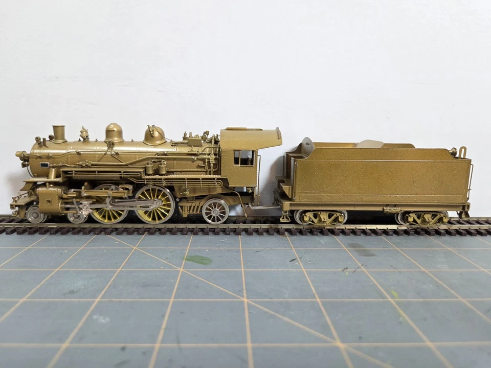 Chesapeake & Ohio 4-4-2 A-16 Class - HO Scale Brass Locomotive - Overland Models - Image 2 of 4