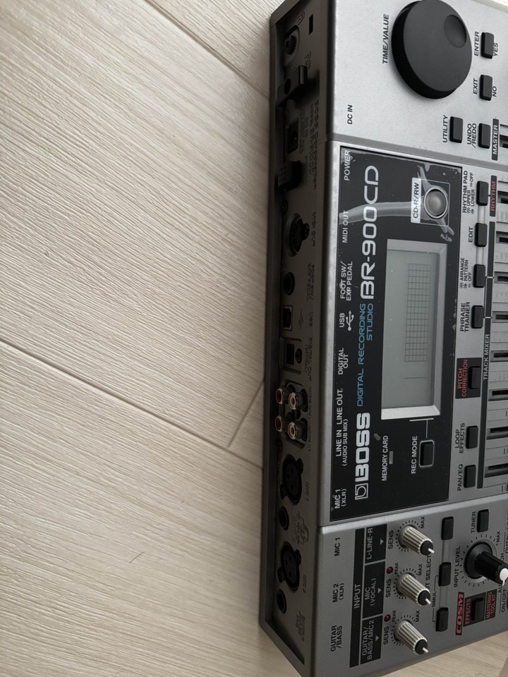 Boss BR 900CD - Studio portable