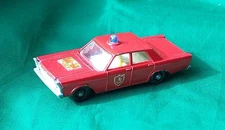 Lesney Matchbox 1-75 No. 59 Ford Galaxie Fire Chief Original Wheels Excellent