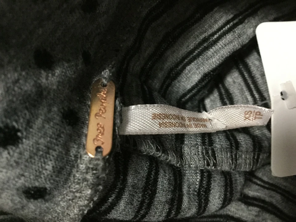 Falda lápiz Free People Lost in Dots lunares gris jaspeado para mujer $78 Foto 3 de 4