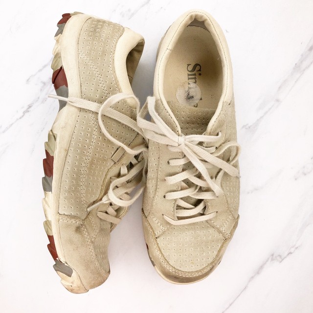 Simple Brand Cream Suede Sneakers Shoes US 7 EU 38 Womens eBay