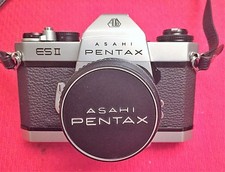 ASAHI PENTAX ES II CHROME BODY CAMERA wf/1.8 55MM SMC TAKUMAR LENS
