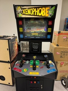 Xenophobe Arcade Machine - Full Size- Very good condition