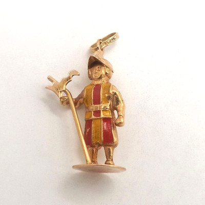 Solid 18k Gold Vatican Swiss Guard St Peters Rome Charm Pendant 750 Italy